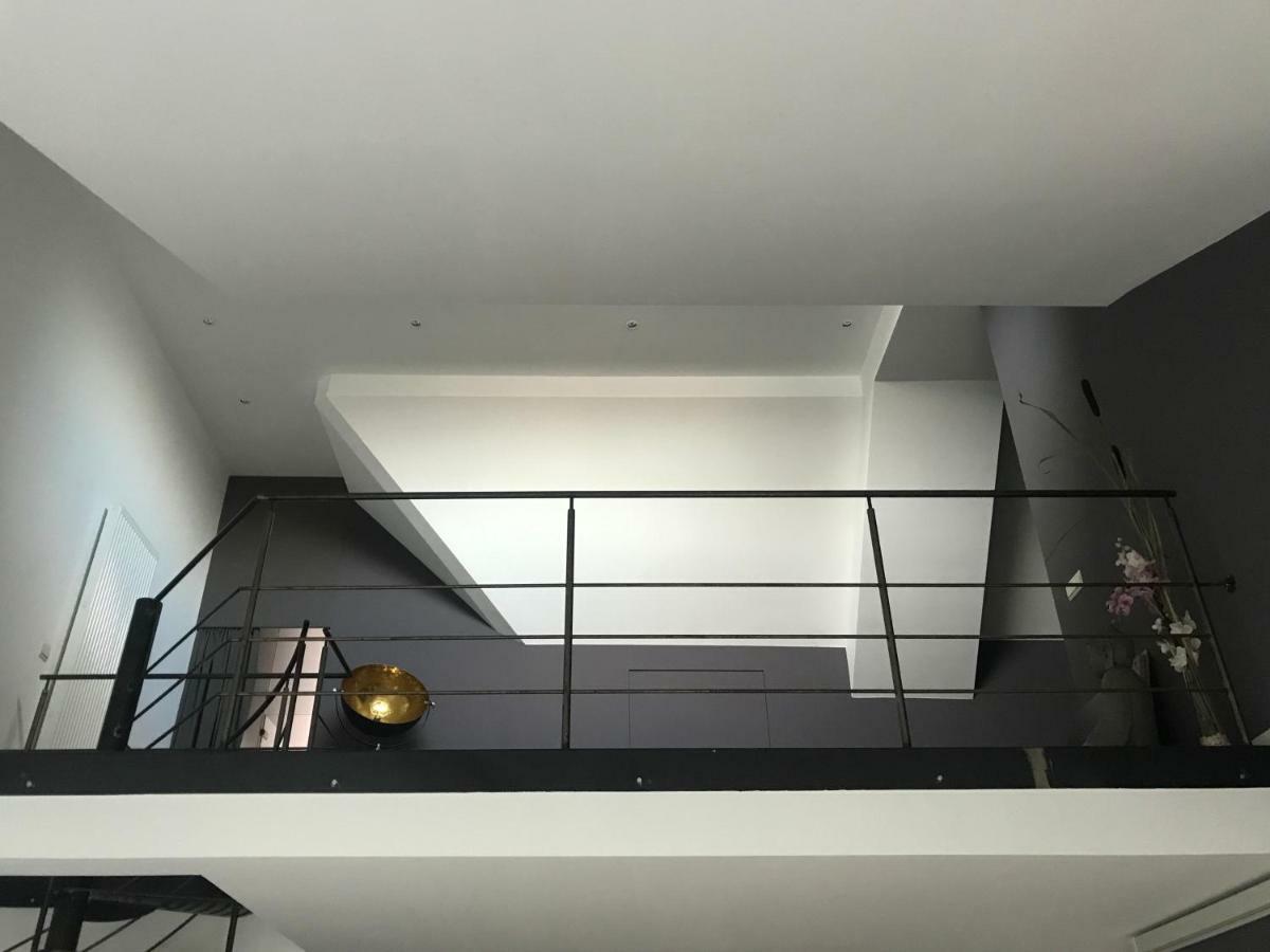 Апартаменты Luxury Loft Duplex Penthouse Of 190M2 & Free Parking ! Брюссель Экстерьер фото