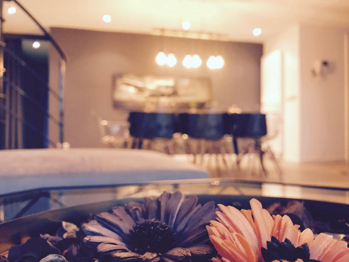 Апартаменты Luxury Loft Duplex Penthouse Of 190M2 & Free Parking ! Брюссель Экстерьер фото